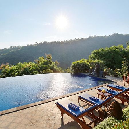 Villa Patria โลวินา ภายนอก รูปภาพ